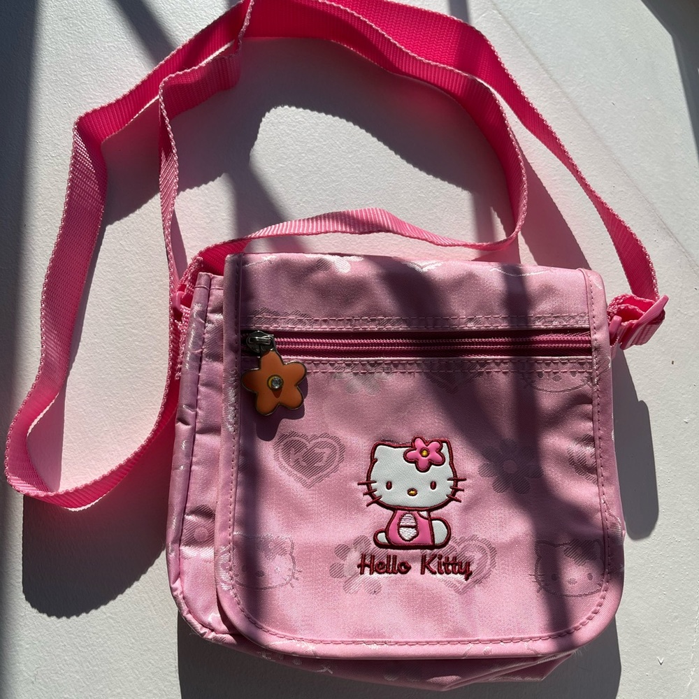 Hello kitty crossbody bag